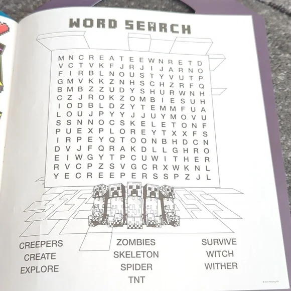 Grab and Go Activity Set - Minecraft - Picture 9 of 13